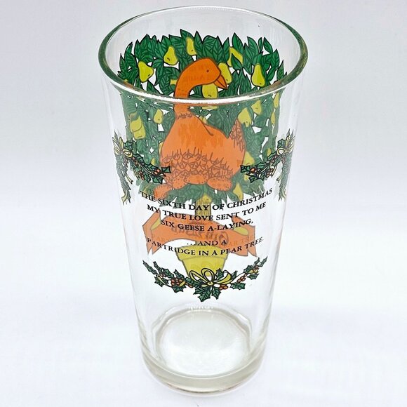 6th Day Drinking Glass from 12 Days of Christmas Set 5.5" TS &T Indiana Glass - Picture 2 of 10